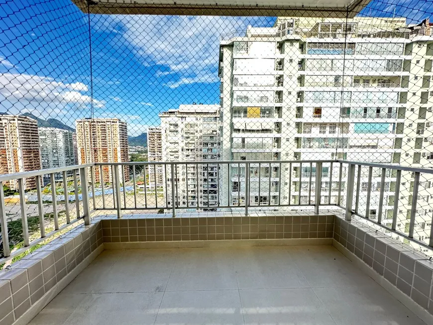 Foto 1 de Apartamento com 2 Quartos à venda, 68m² em Barra da Tijuca, Rio de Janeiro