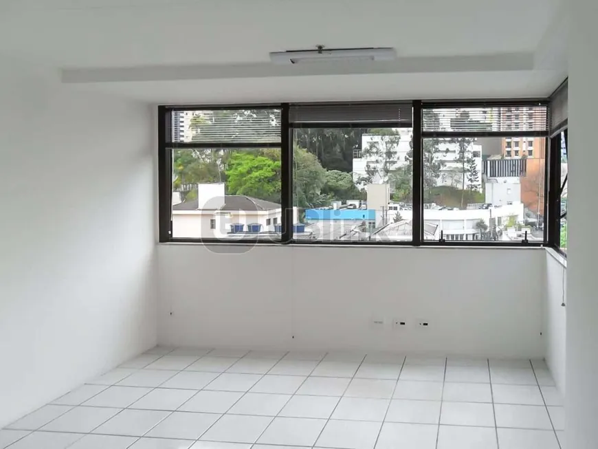 Foto 1 de Prédio Comercial para alugar, 46m² em Vila Suzana, São Paulo