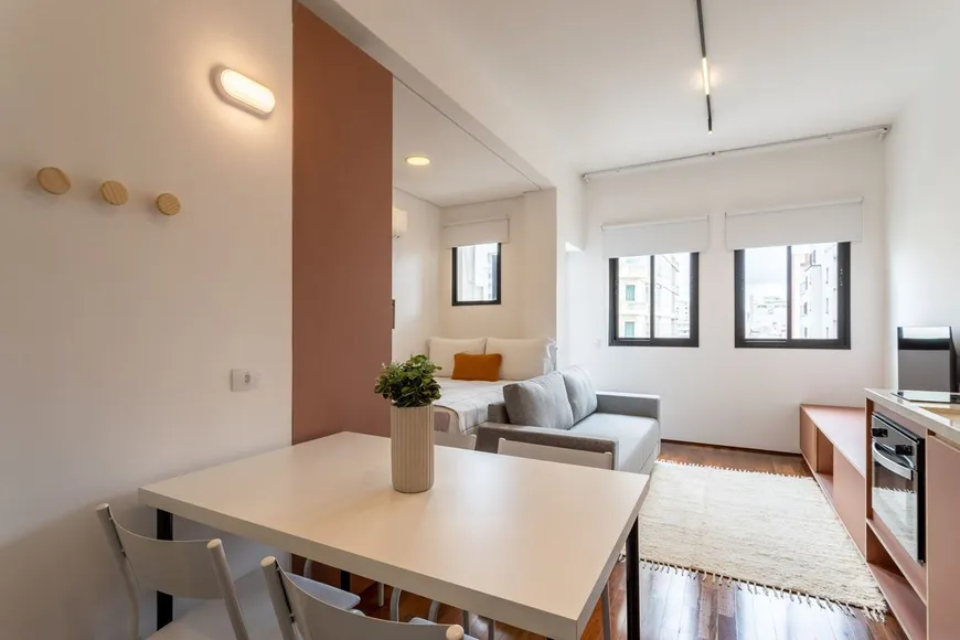 Foto 1 de Apartamento com 1 Quarto para alugar, 24m² em Santa Cecília, São Paulo