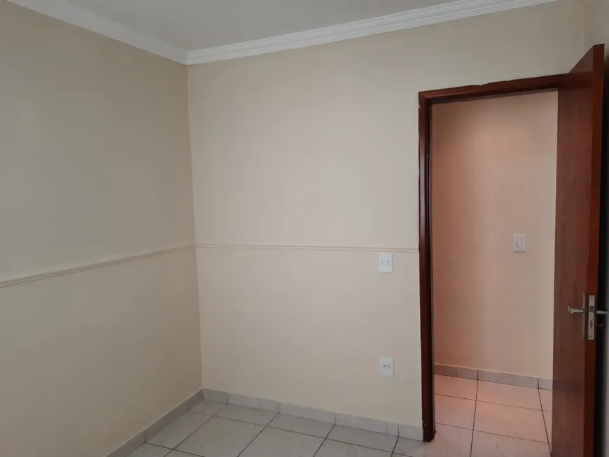 Foto 1 de Apartamento com 2 Quartos à venda, 55m² em Lago Azul 2 Secao, Ibirite