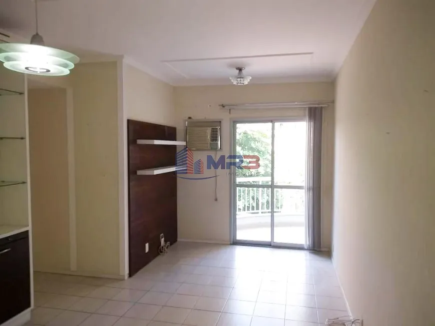 Foto 1 de Apartamento com 3 Quartos à venda, 73m² em Tanque, Rio de Janeiro