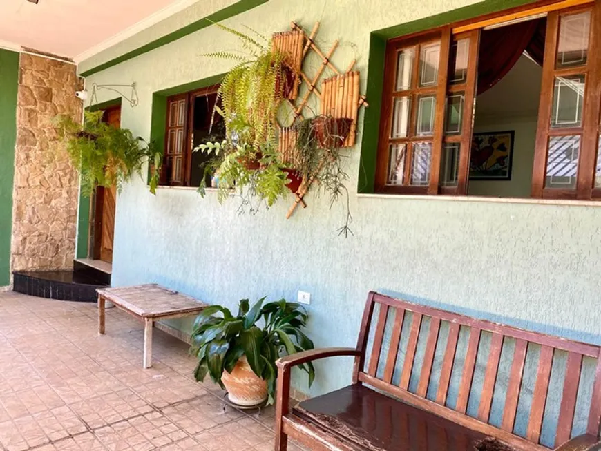 Foto 1 de Casa com 3 Quartos à venda, 120m² em Santo Amaro, São Paulo