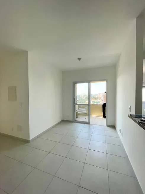 Foto 1 de Apartamento com 2 Quartos à venda, 62m² em Parque Industrial, São José dos Campos