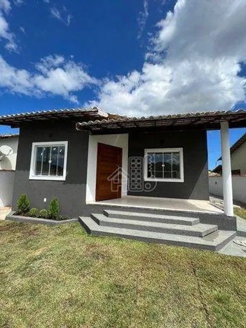 Foto 1 de Casa de Condomínio com 3 Quartos à venda, 97m² em São José de Imbassai, Maricá