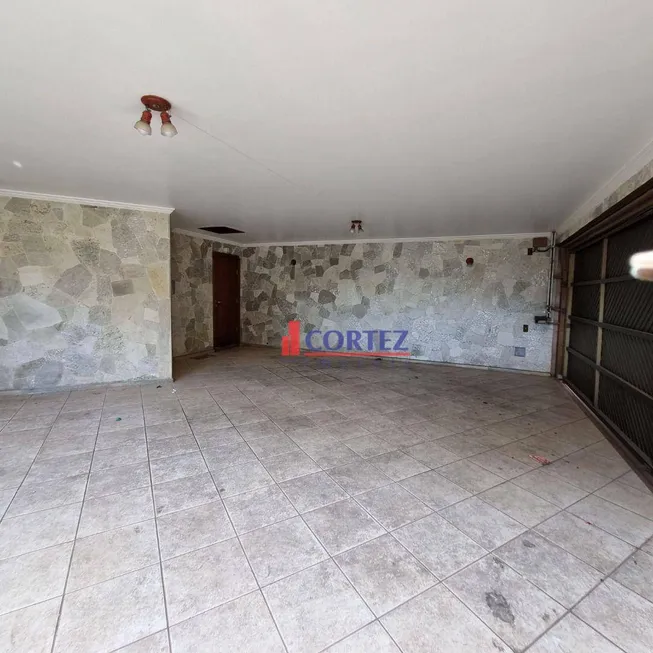 Foto 1 de Casa com 3 Quartos para venda ou aluguel, 391m² em Santa Cruz, Rio Claro