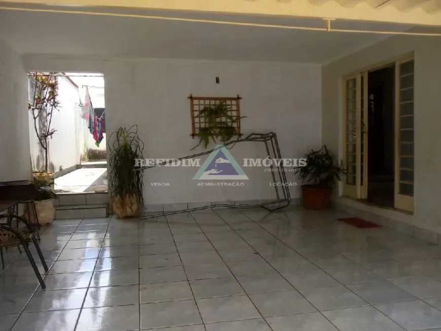 Foto 1 de Casa com 3 Quartos à venda, 171m² em Adelino Simioni, Ribeirão Preto