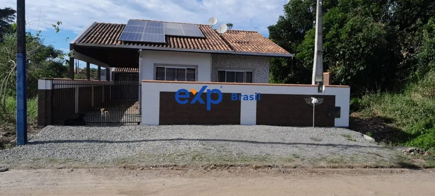 Foto 1 de Casa com 3 Quartos à venda, 125m² em Salinas, Balneário Barra do Sul