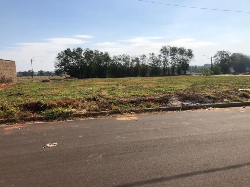 Foto 1 de Lote/Terreno à venda, 300m² em Aclimacao, Uberlândia