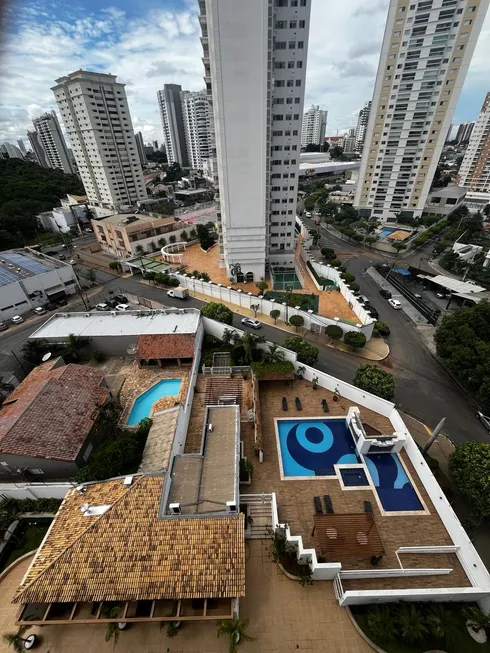Foto 1 de Apartamento com 4 Quartos à venda, 147m² em Jardim Mariana, Cuiabá