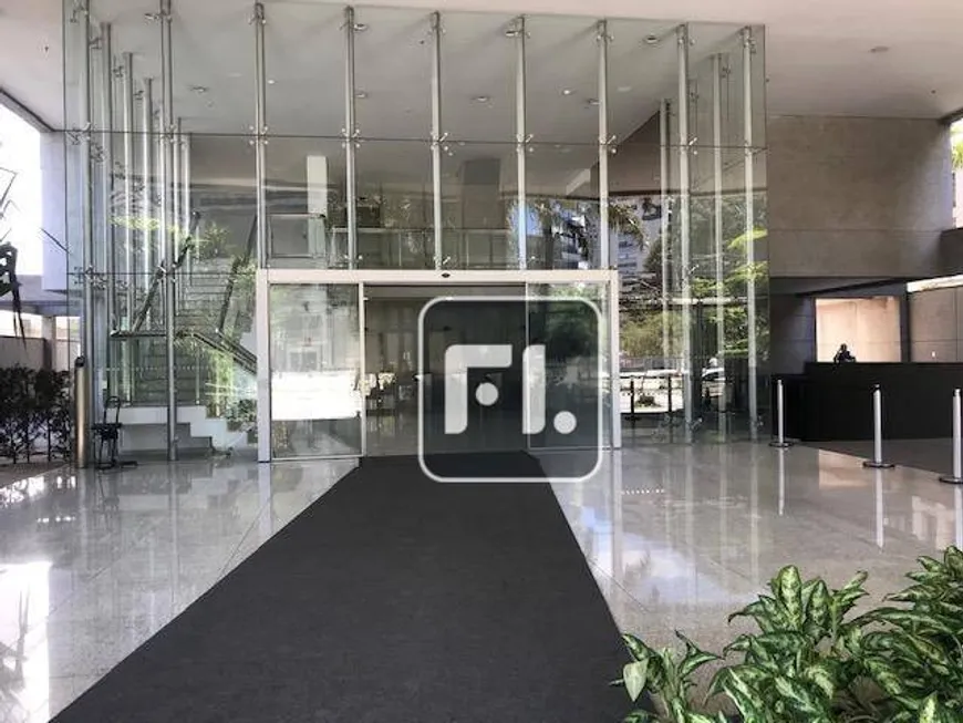 Foto 1 de Sala Comercial para alugar, 252m² em Vila Olímpia, São Paulo