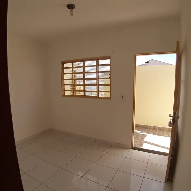 Foto 1 de Kitnet com 1 Quarto para alugar, 50m² em Vila Ferroviaria, Botucatu