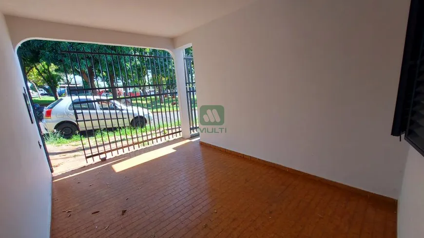 Foto 1 de Casa com 3 Quartos à venda, 93m² em Jaraguá, Uberlândia