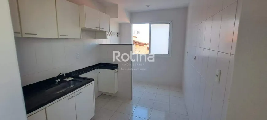 Foto 1 de Apartamento com 3 Quartos à venda, 75m² em Santa Mônica, Uberlândia