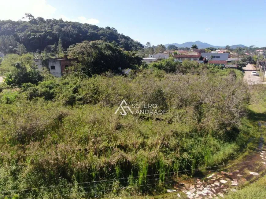 Foto 1 de Lote/Terreno à venda, 595m² em Capricórnio II, Caraguatatuba