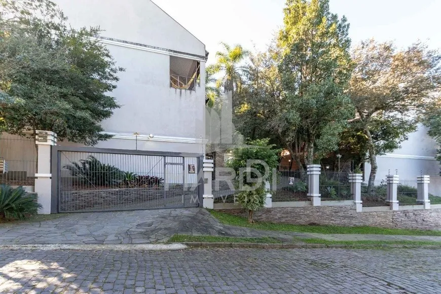Foto 1 de Casa de Condomínio com 3 Quartos à venda, 249m² em Jardim Isabel, Porto Alegre