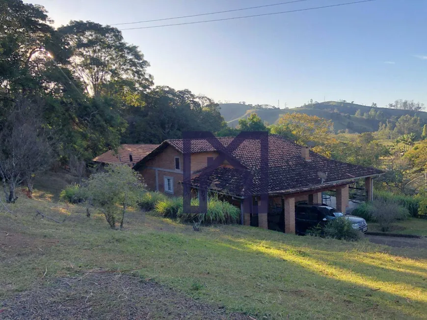 Foto 1 de Fazenda/Sítio com 5 Quartos à venda, 180000m² em Anhumas, Itajubá