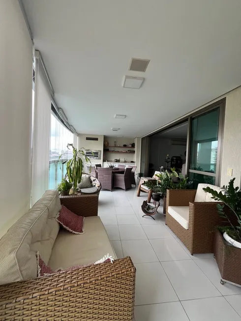 Foto 1 de Apartamento com 4 Quartos à venda, 231m² em Barra da Tijuca, Rio de Janeiro