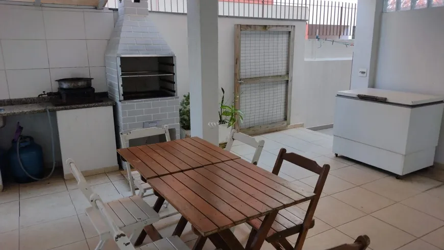 Foto 1 de Apartamento com 1 Quarto para alugar, 30m² em Canasvieiras, Florianópolis