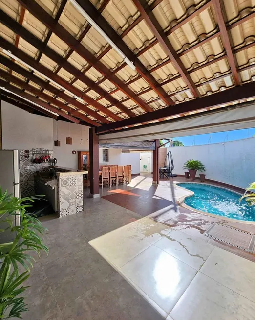 Foto 1 de Casa com 3 Quartos à venda, 170m² em Jardim Satélite, São José dos Campos