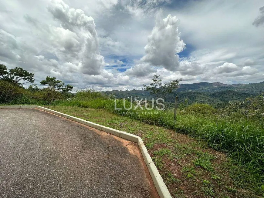 Foto 1 de Lote/Terreno à venda, 1023m² em Mirante da Mata, Nova Lima