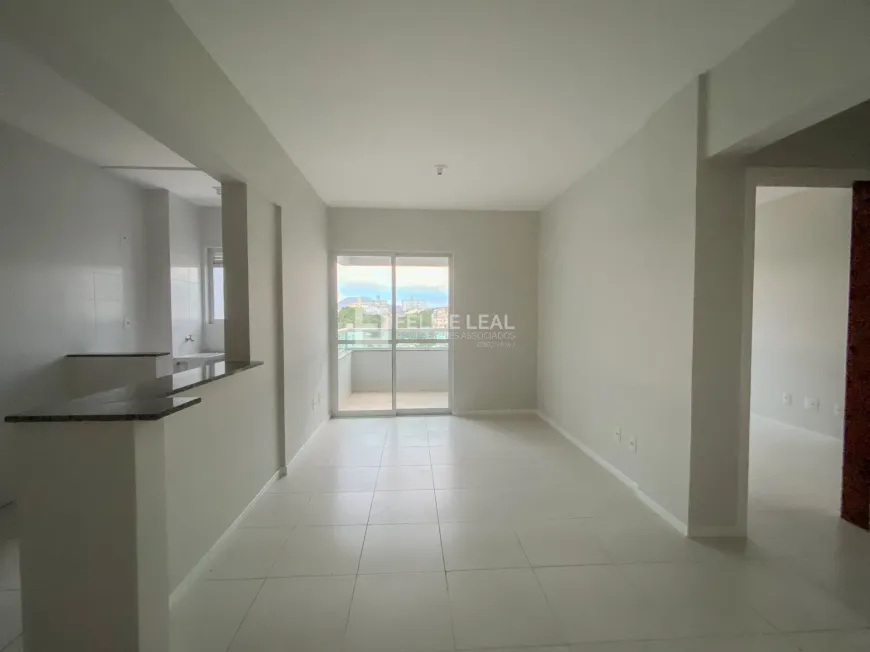 Foto 1 de Apartamento com 2 Quartos à venda, 59m² em Areias, São José