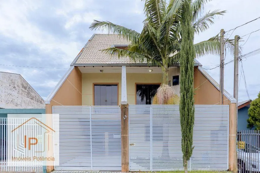 Foto 1 de Sobrado com 4 Quartos à venda, 342m² em Bairro Novo, Curitiba