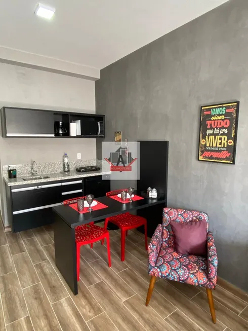 Foto 1 de Apartamento com 1 Quarto para alugar, 28m² em Granja Viana, Cotia