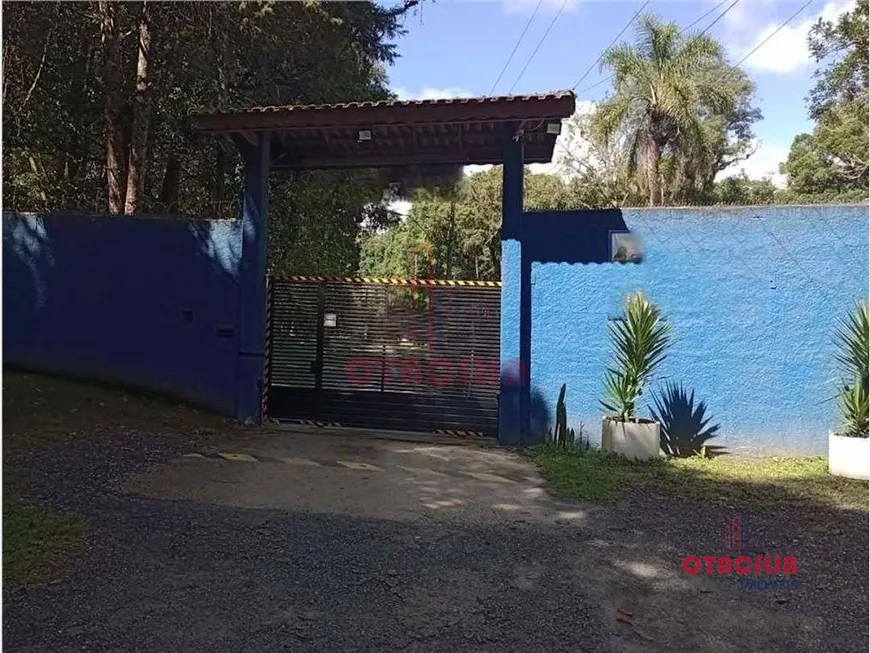 Foto 1 de Fazenda/Sítio com 3 Quartos à venda, 200m² em Curucutu, São Bernardo do Campo