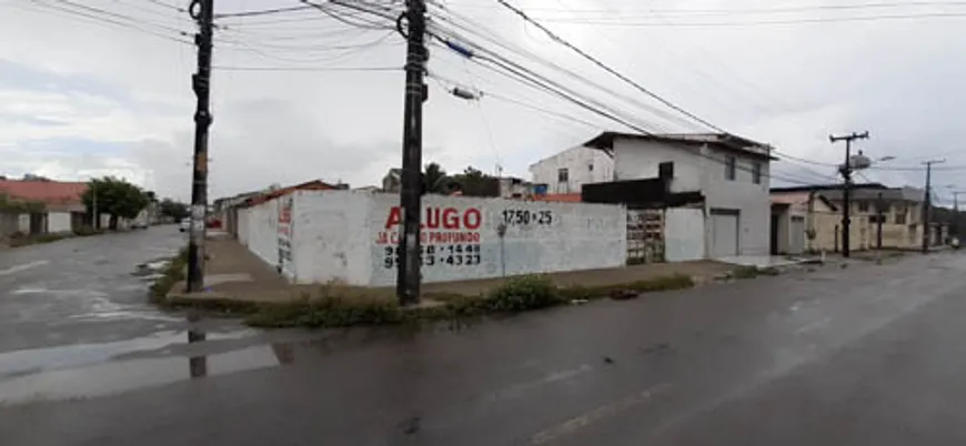 Foto 1 de Lote/Terreno para alugar, 438m² em Parque Dois Irmãos, Fortaleza