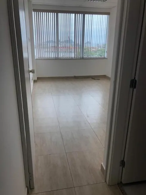 Foto 1 de Ponto Comercial com 1 Quarto à venda, 27m² em Imbetiba, Macaé