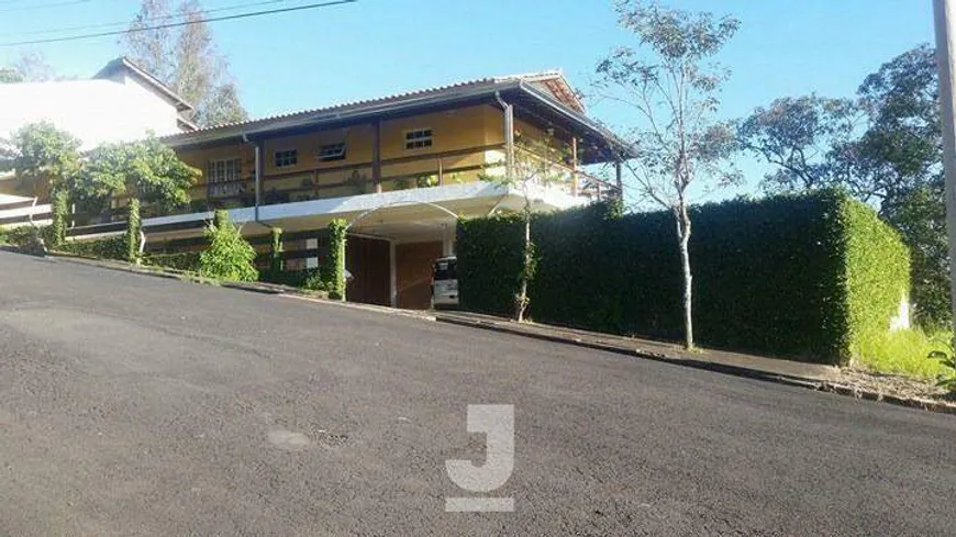 Foto 1 de Casa com 3 Quartos à venda, 367m² em Centro, Monte Alegre do Sul