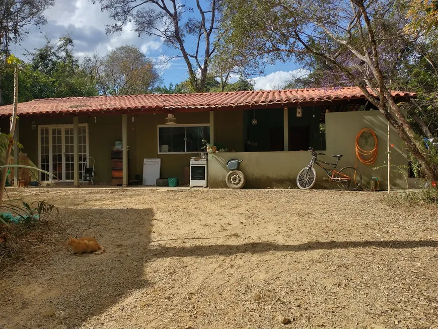 Foto 1 de Fazenda/Sítio com 2 Quartos à venda, 20000m² em Zona Rural, Jaboticatubas