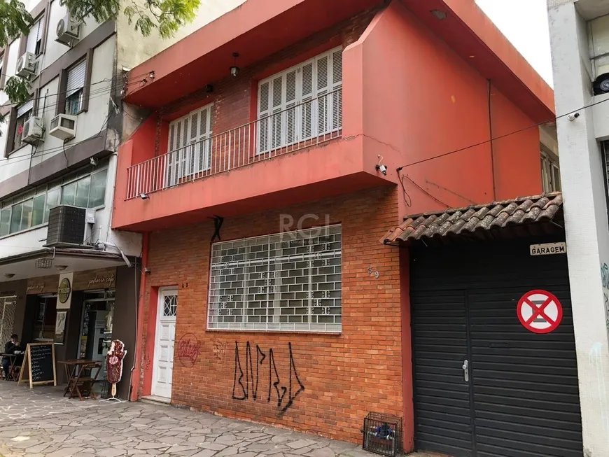 Foto 1 de Casa com 6 Quartos à venda, 292m² em Cidade Baixa, Porto Alegre