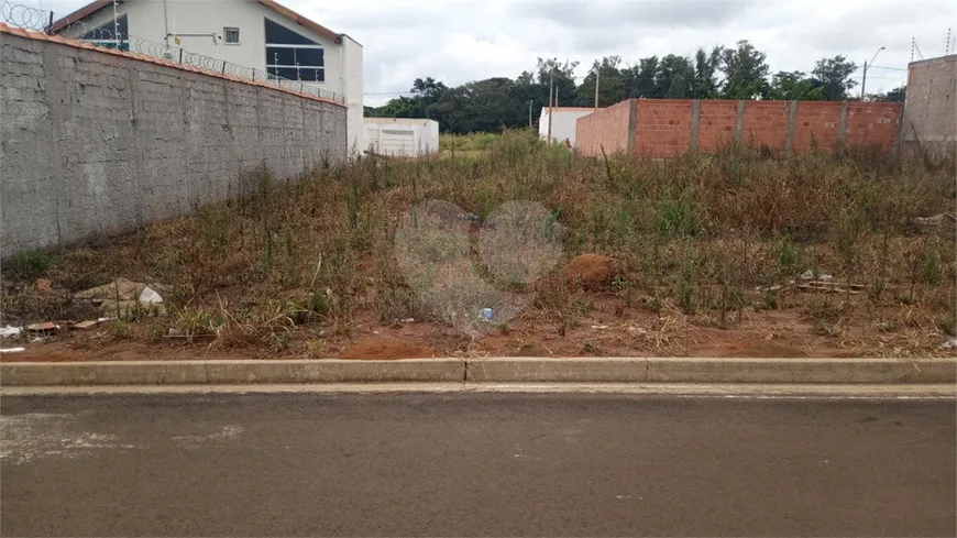 Foto 1 de Lote/Terreno à venda, 253m² em Jardim do Bosque, São Carlos