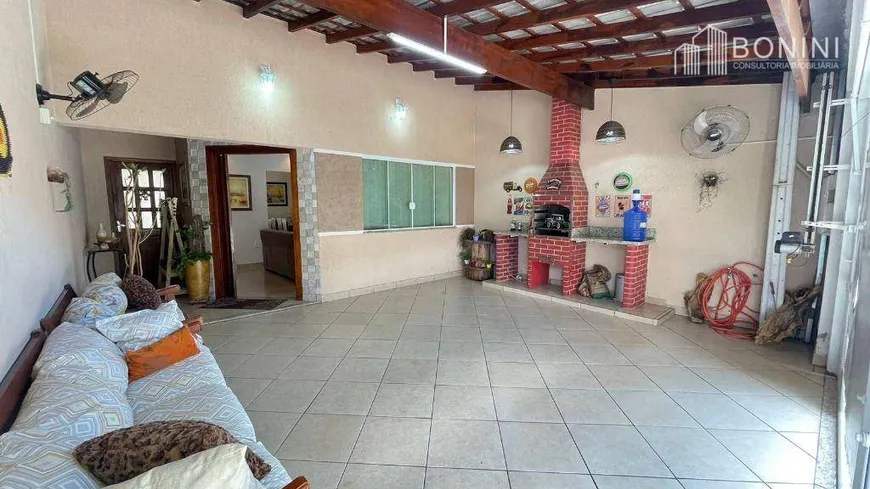 Foto 1 de Casa com 3 Quartos à venda, 110m² em Parque São Jerônimo, Americana