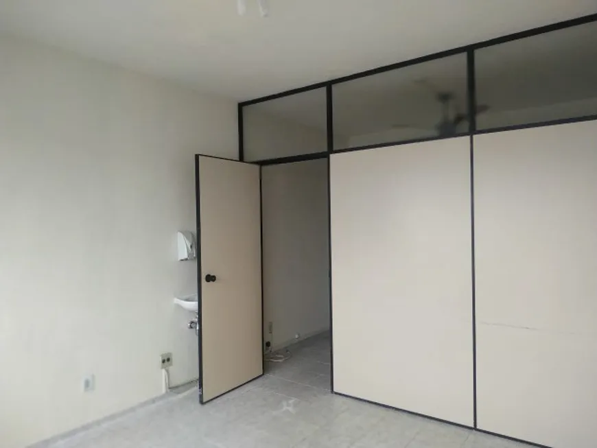 Foto 1 de Sala Comercial para alugar, 30m² em Madureira, Rio de Janeiro