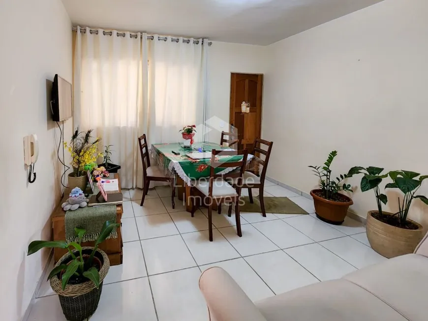 Foto 1 de Apartamento com 2 Quartos à venda, 45m² em Caiçara Adeláide, Belo Horizonte
