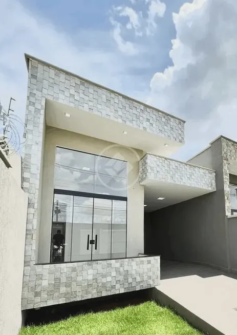 Foto 1 de Casa com 3 Quartos à venda, 130m² em Itapoa, Aparecida de Goiânia