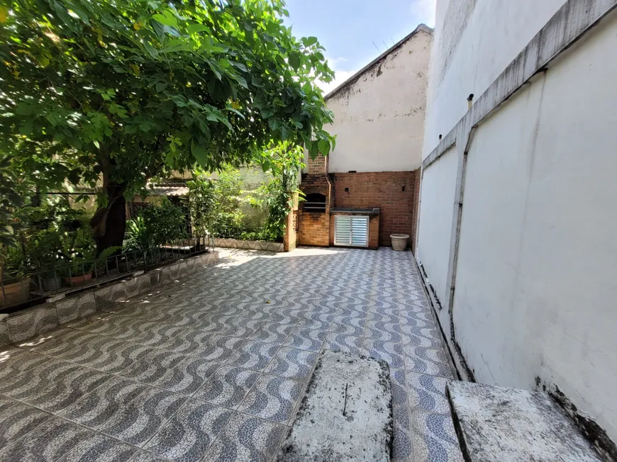 Foto 1 de Casa com 5 Quartos à venda, 250m² em Penha, Rio de Janeiro