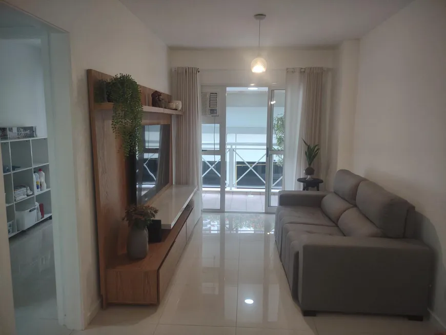 Foto 1 de Apartamento com 2 Quartos para alugar, 73m² em Gávea, Rio de Janeiro