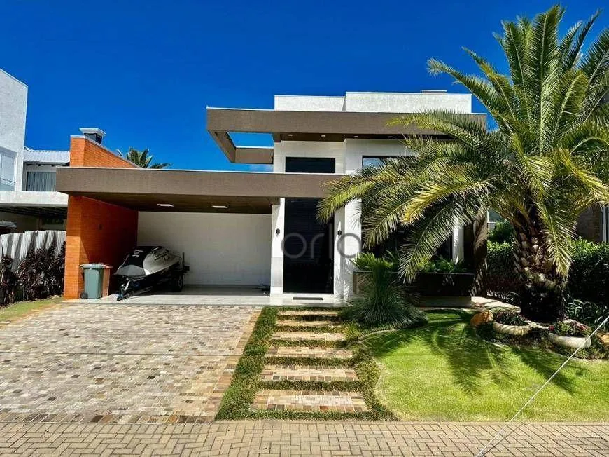 Foto 1 de Casa de Condomínio com 4 Quartos à venda, 221m² em Velas da Marina, Capão da Canoa