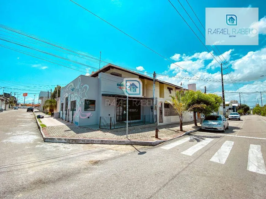 Foto 1 de Casa com 4 Quartos para venda ou aluguel, 262m² em Cambeba, Fortaleza