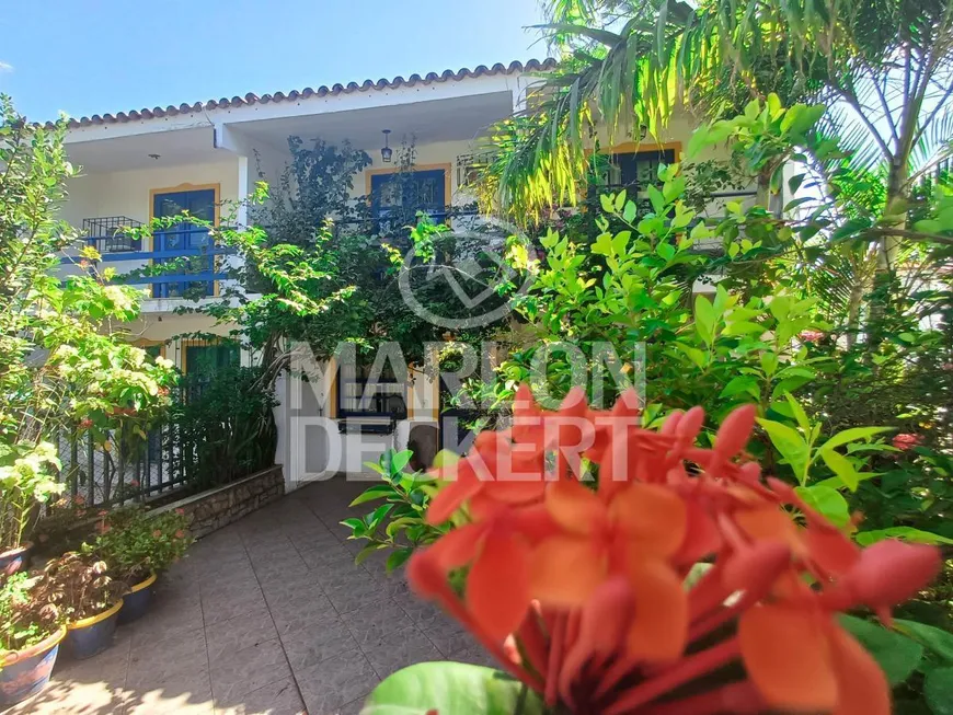 Foto 1 de Casa de Condomínio com 4 Quartos à venda, 150m² em Palmeiras, Cabo Frio