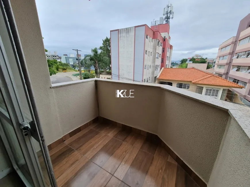 Foto 1 de Apartamento com 3 Quartos à venda, 90m² em Coqueiros, Florianópolis