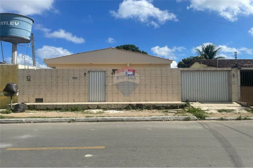 Foto 1 de Casa com 3 Quartos à venda, 180m² em Clima Bom, Maceió