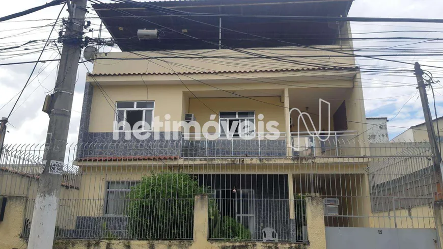 Foto 1 de Casa com 4 Quartos à venda, 255m² em Centro, Duque de Caxias