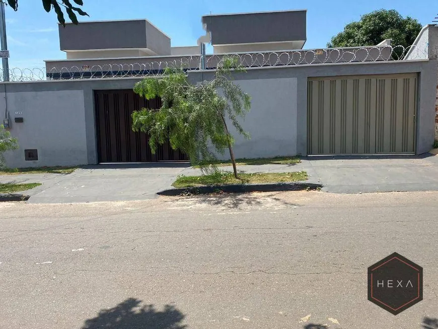 Foto 1 de Casa com 3 Quartos à venda, 111m² em Sao Francisco, Senador Canedo