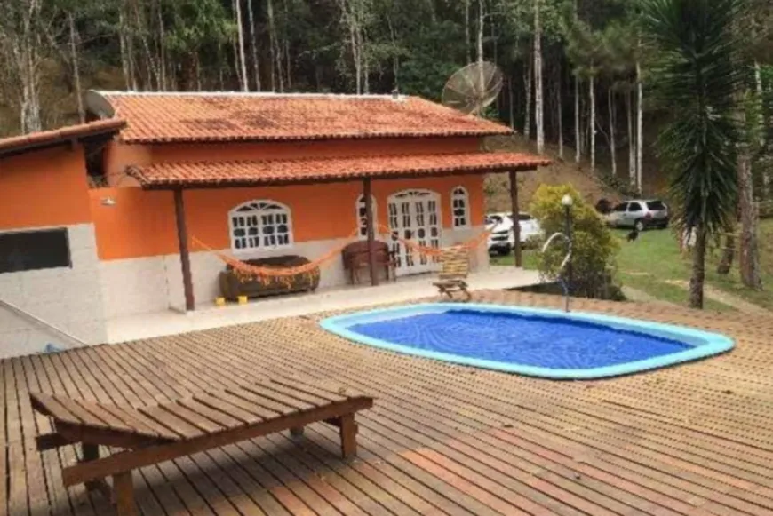 Foto 1 de Fazenda/Sítio com 4 Quartos à venda, 600m² em Centro, Jundiaí