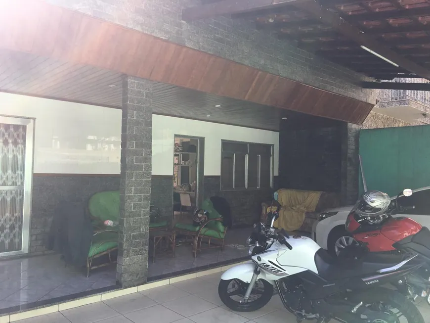 Foto 1 de Casa de Condomínio com 3 Quartos para venda ou aluguel, 285m² em  Vila Valqueire, Rio de Janeiro