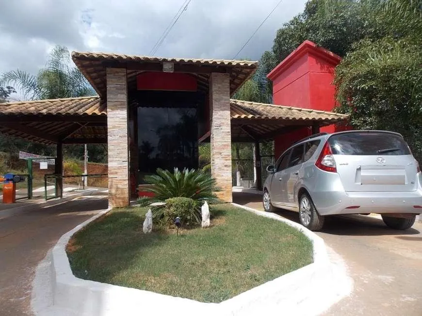 Foto 1 de Lote/Terreno à venda, 1000m² em , Capim Branco